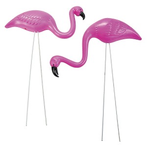 RTD-3540 : Mini Pink Flamingo Yard Ornaments 2 pc Set at Zoo Animal Party . com